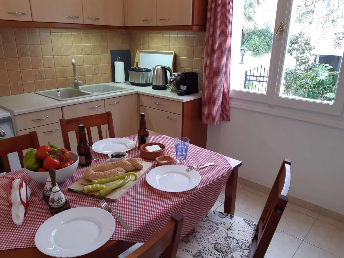 Dapia Holiday Home Σπέτσες Εξωτερικό φωτογραφία