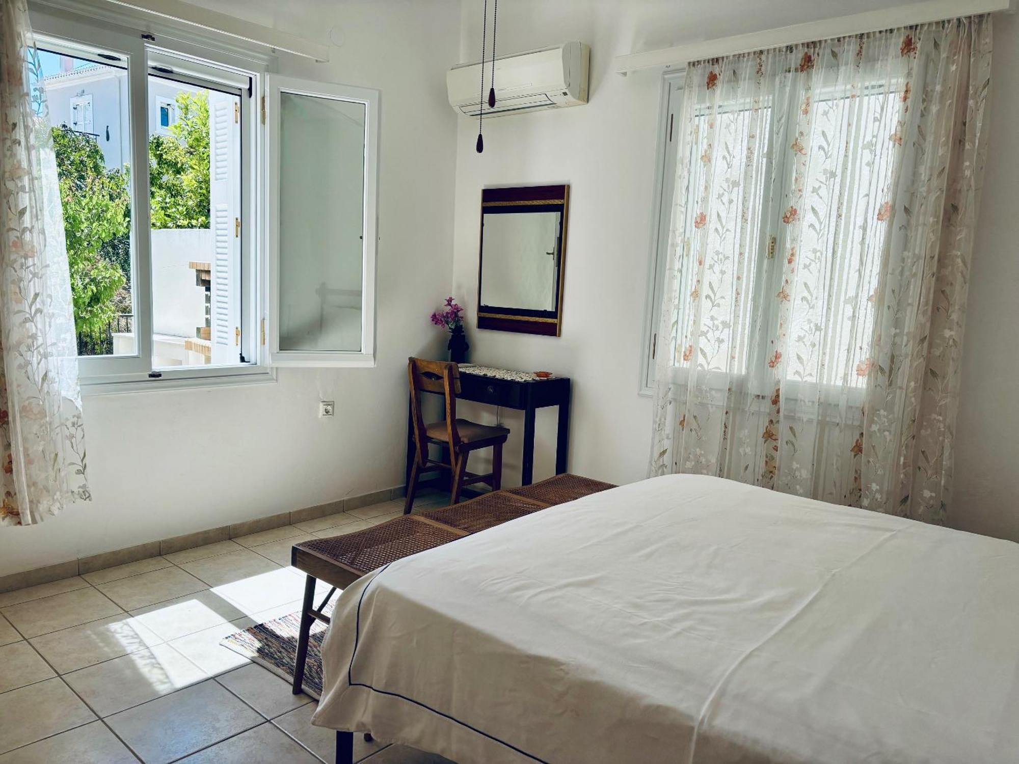 Dapia Holiday Home Σπέτσες Εξωτερικό φωτογραφία